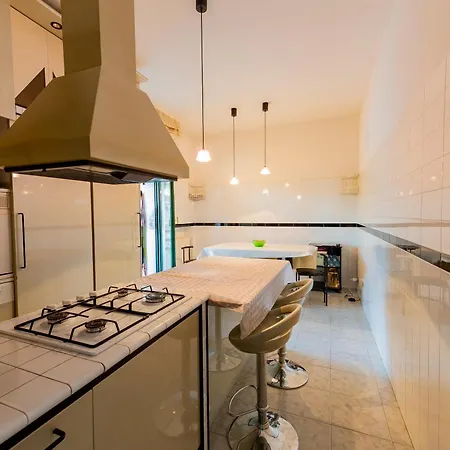 San Silvestro - Bright With Private Parking! Apartment *